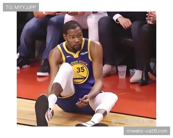 从跟腱断裂到王者归来：深度报道杜兰特本赛季的回归之路与太阳队的季后赛前景